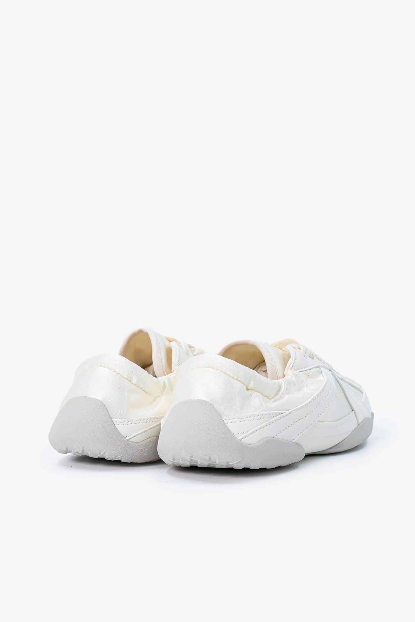 Women’s Glio Sneakers