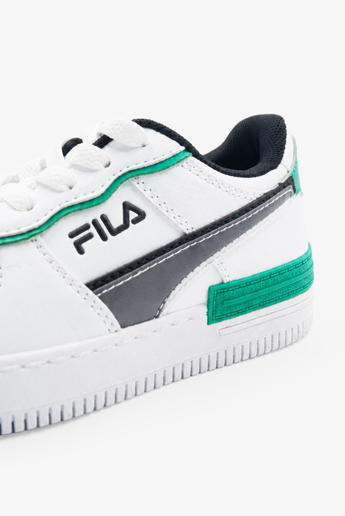 Kid's Riley Sneaker