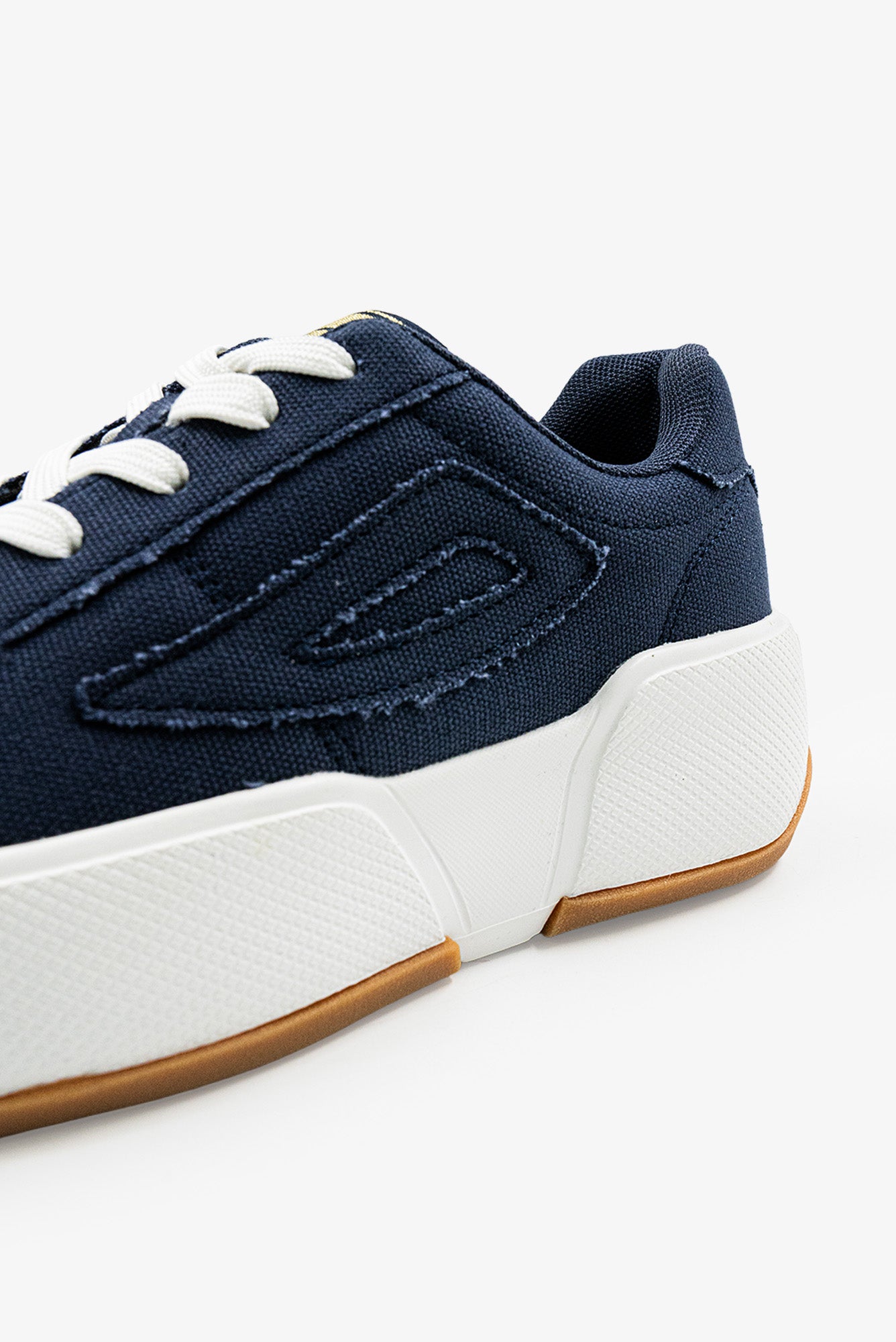 Women's Sangria Canvas Platform