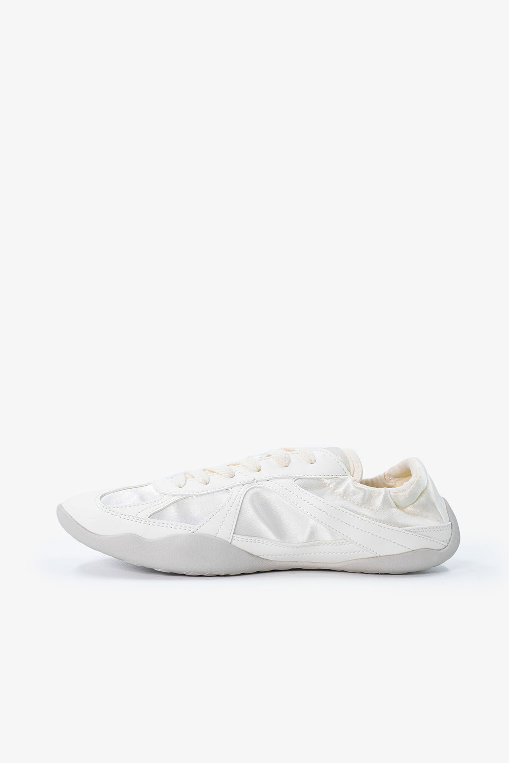 Women’s Glio Sneakers
