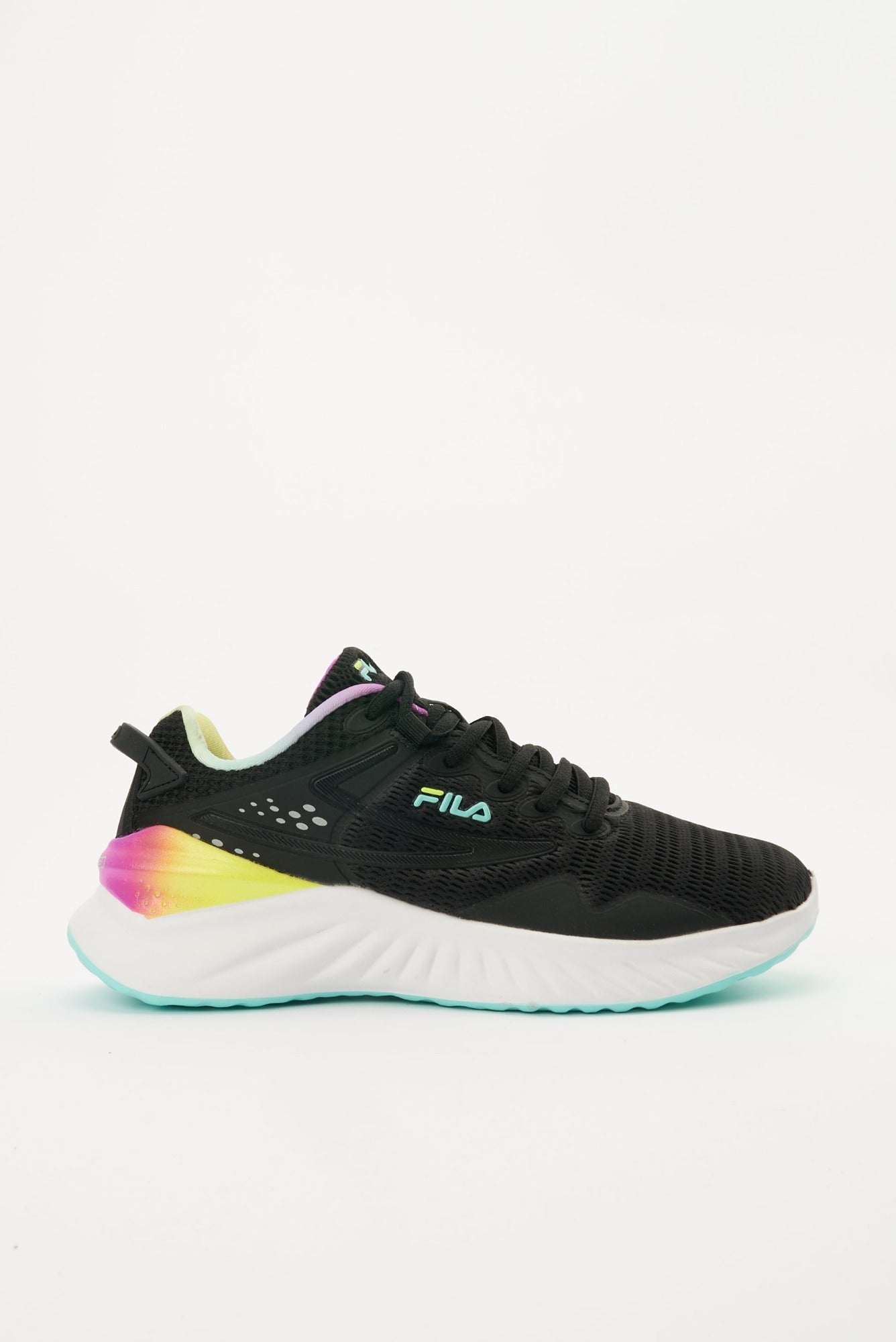 Fila shoes hotsell black friday